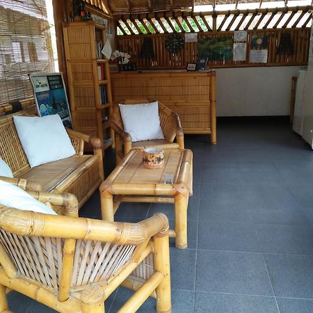 Tua Tua Keladi Bungalows 길리 아이르 객실 사진